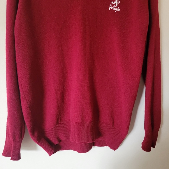 Vintage Pringle of Scotland Wool Deep Red Logo Crest V-neck Knit Sweater - Picture 4 of 7
